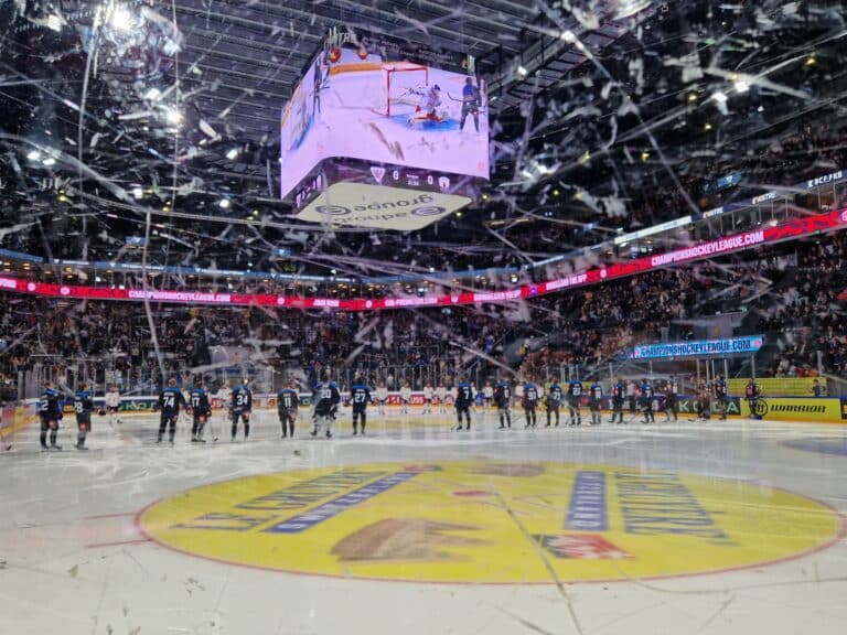 patinoire lors d'un match de hockey